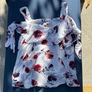 Maurices White and Red Floral Blouse
